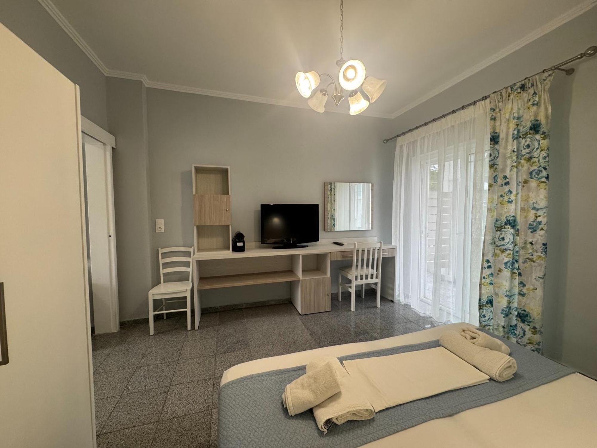 Diaporos Hotel Vourvourou Dış mekan fotoğraf